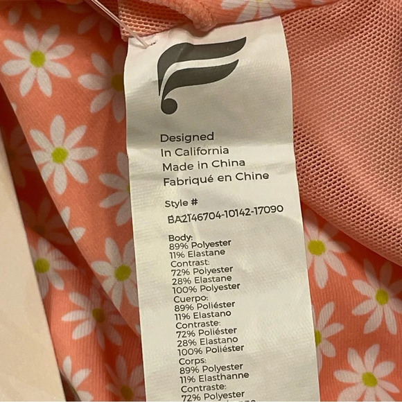 FABLETICS‎ Kessler Boost Medium Impact Sports Bra III in Porter Daisy Multi - Picture 7 of 9